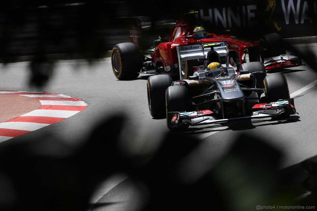 GP MONACO, 23.05.2013- Prove Libere 2, Esteban Gutierrez (MEX), Sauber F1 Team C32 e Felipe Massa (BRA) Ferrari F138 