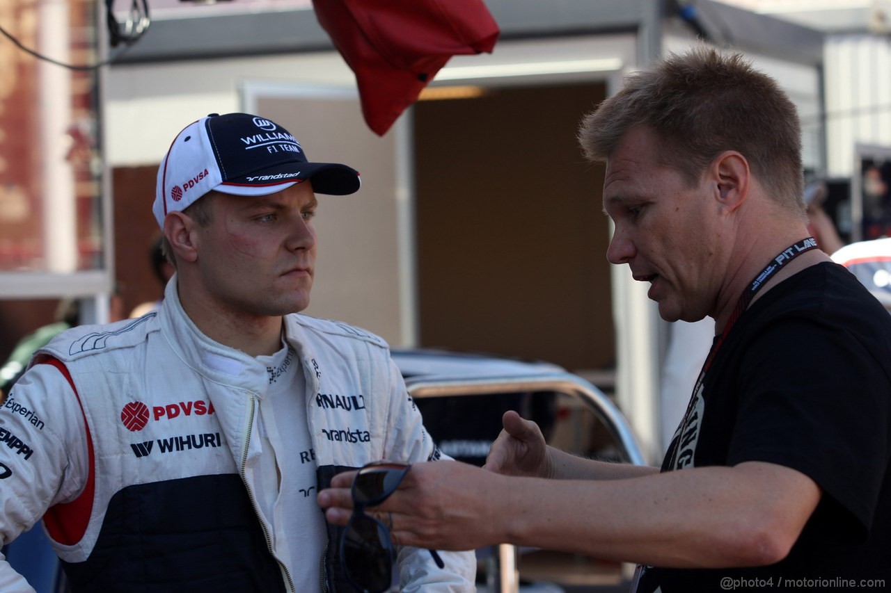 GP MONACO, 23.05.2013- Valtteri Bottas (FIN), Williams F1 Team FW35 e Mika Salo (FIN)