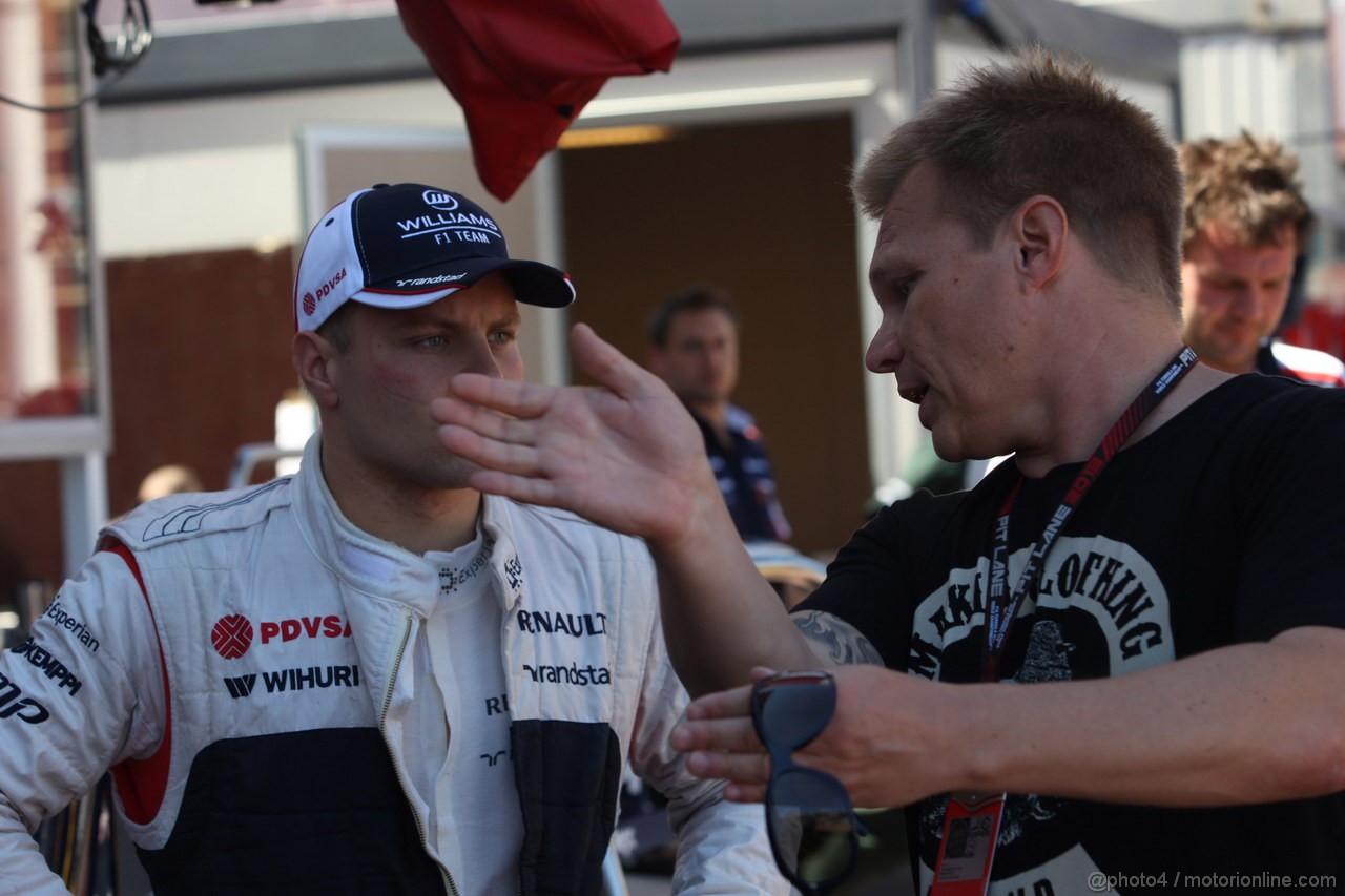 GP MONACO, 23.05.2013- Valtteri Bottas (FIN), Williams F1 Team FW35 e Mika Salo (FIN)