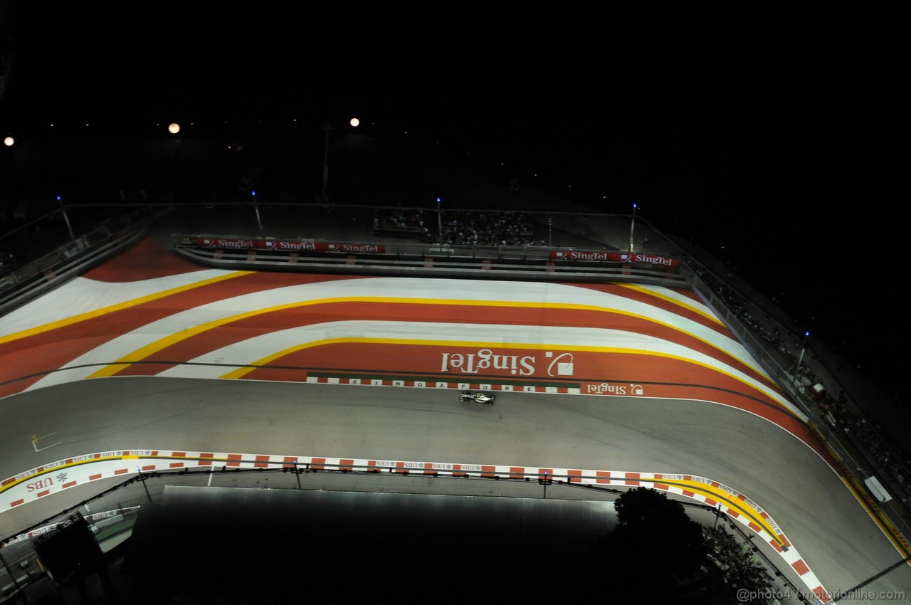 GP SINGAPORE, 22.09.2013- Gara: Nico Rosberg (GER) Mercedes AMG F1 W04 