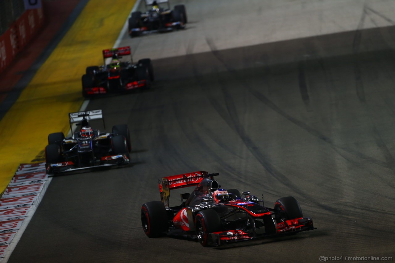 GP SINGAPORE, 22.09.2013- Gara: Jenson Button (GBR) McLaren Mercedes MP4-28 