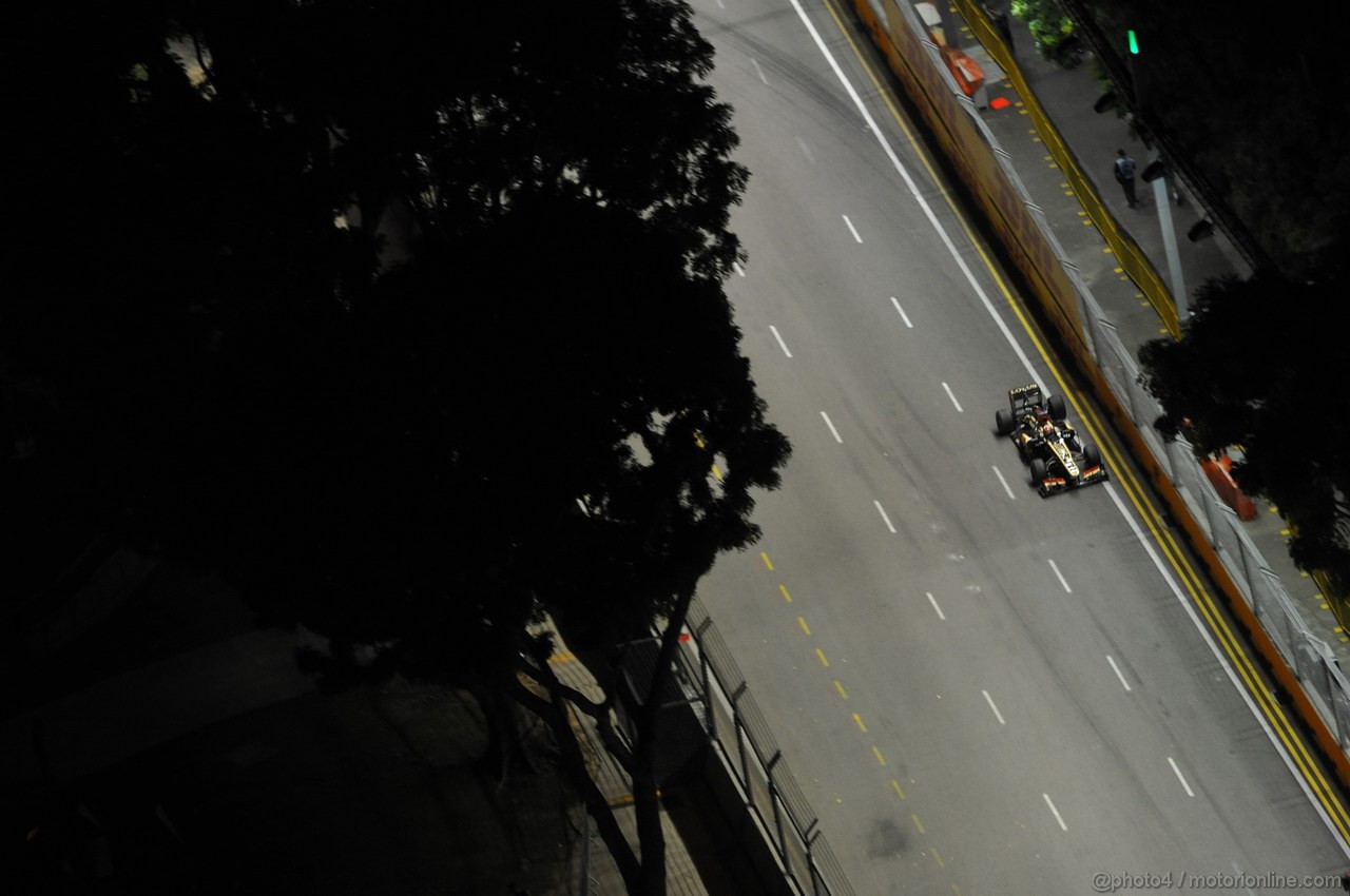 GP SINGAPORE, 22.09.2013- Gara: Kimi Raikkonen (FIN) Lotus F1 Team E21 
