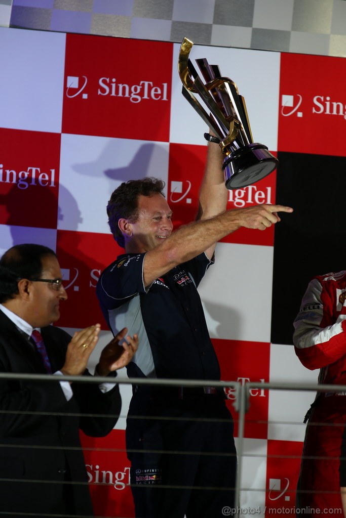 GP SINGAPORE, 22.09.2013- Podium: Christian Horner (GBR), Red Bull Racing, Sporting Director 