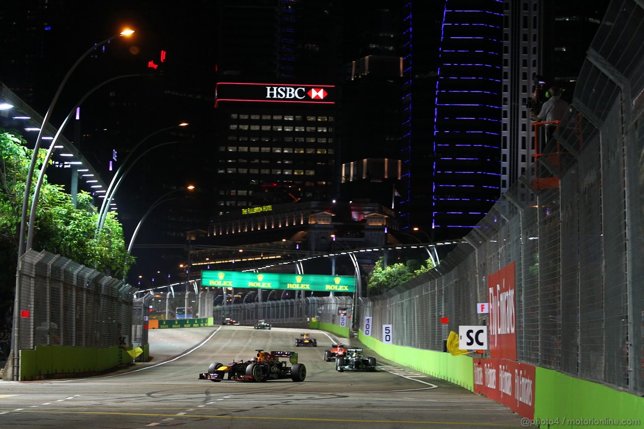 GP SINGAPORE, 22.09.2013- Gara, Sebastian Vettel (GER) Red Bull Racing RB9