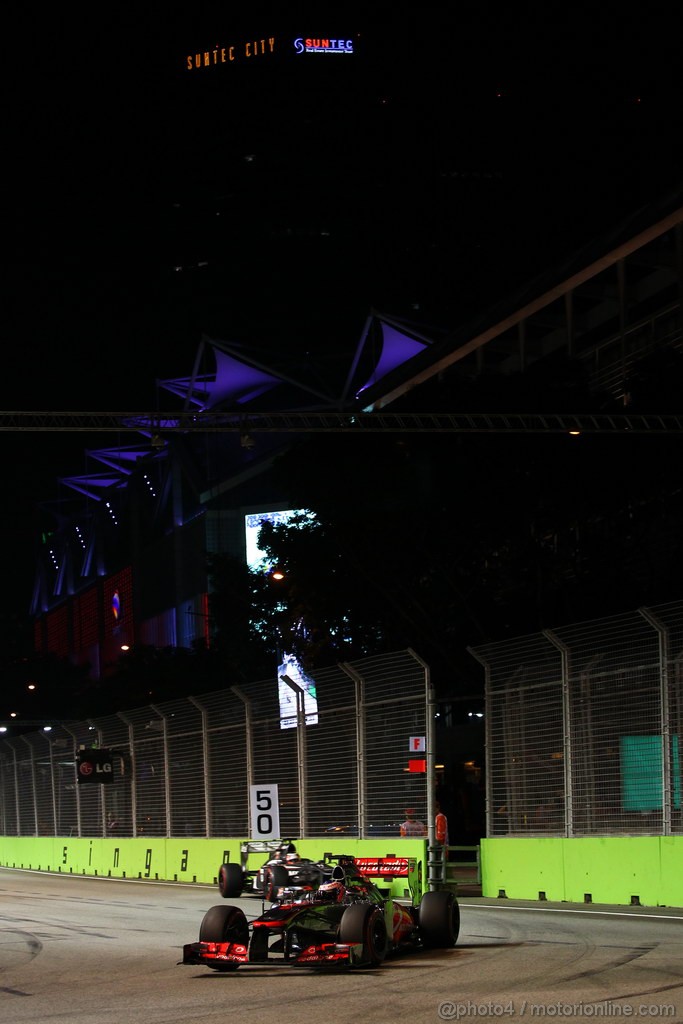 GP SINGAPORE, 22.09.2013- Gara, Jenson Button (GBR) McLaren Mercedes MP4-28