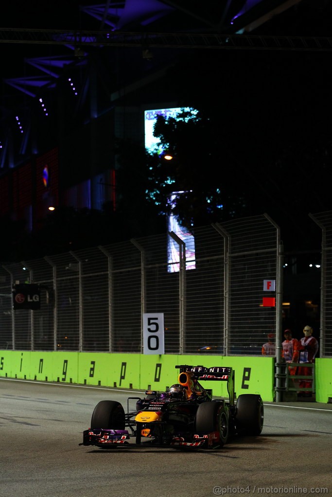 GP SINGAPORE, 22.09.2013- Gara, Sebastian Vettel (GER) Red Bull Racing RB9