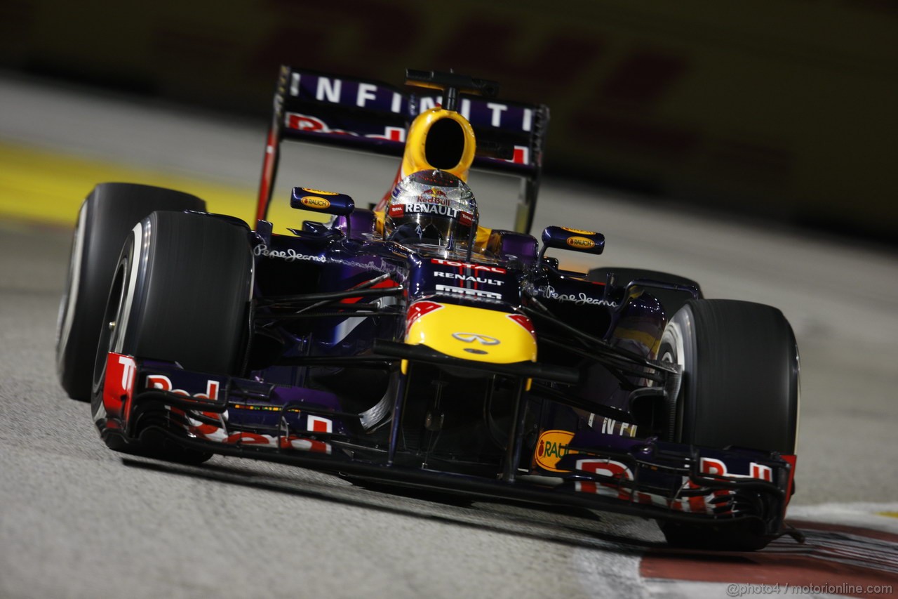 GP SINGAPORE, 22.09.2013- Gara,  Sebastian Vettel (GER) Red Bull Racing RB9