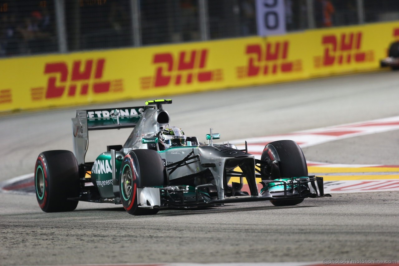 GP SINGAPORE, 22.09.2013- Gara,  Lewis Hamilton (GBR) Mercedes AMG F1 W04