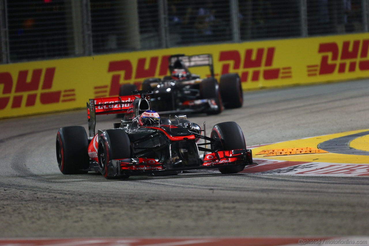 GP SINGAPORE, 22.09.2013- Gara,  Jenson Button (GBR) McLaren Mercedes MP4-28