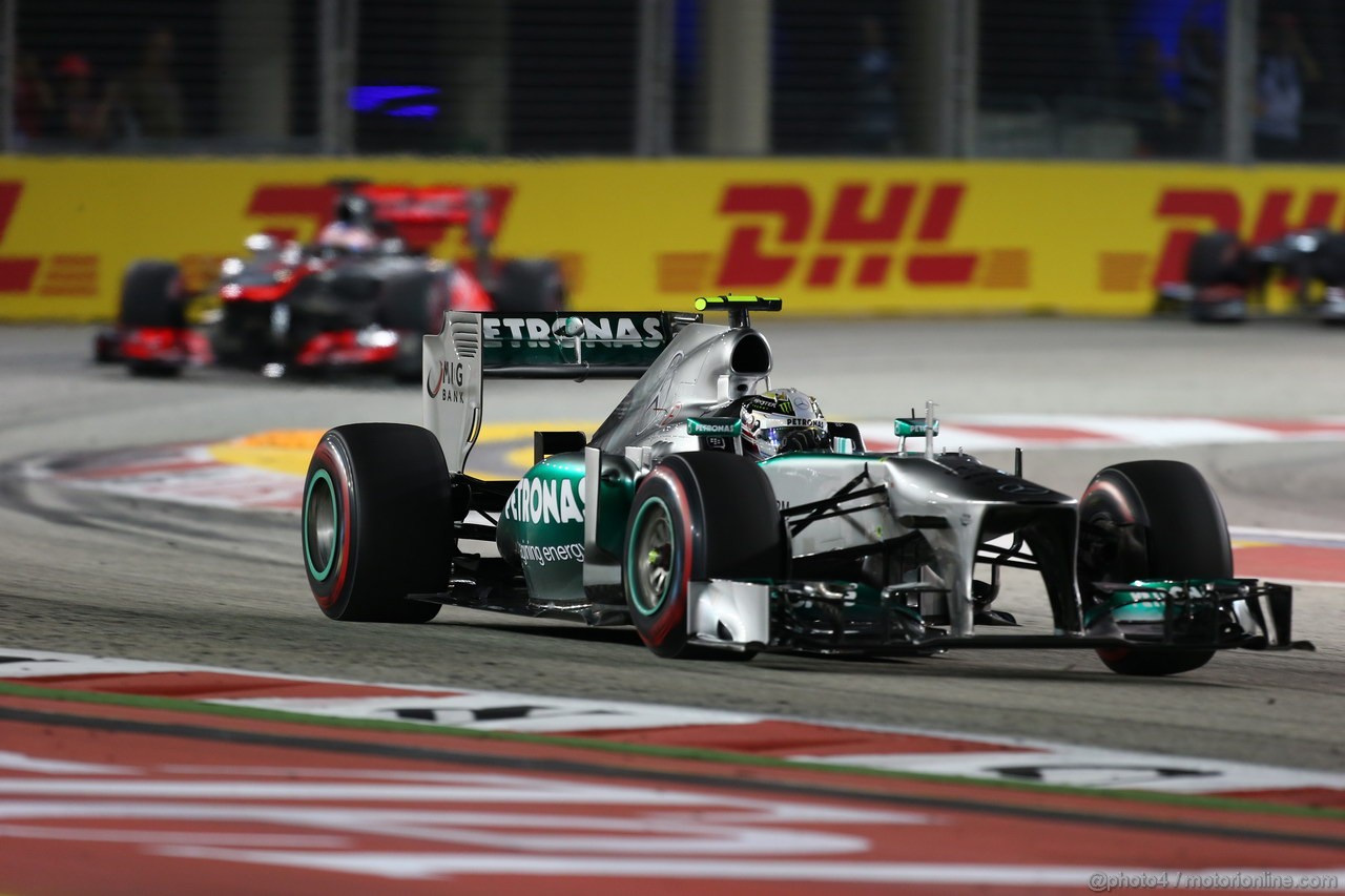 GP SINGAPORE, 22.09.2013- Gara,  Lewis Hamilton (GBR) Mercedes AMG F1 W04