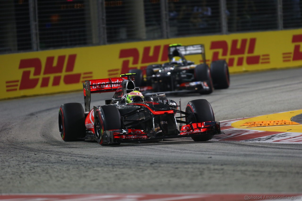 GP SINGAPORE, 22.09.2013- Gara,  Sergio Perez (MEX) McLaren MP4-28