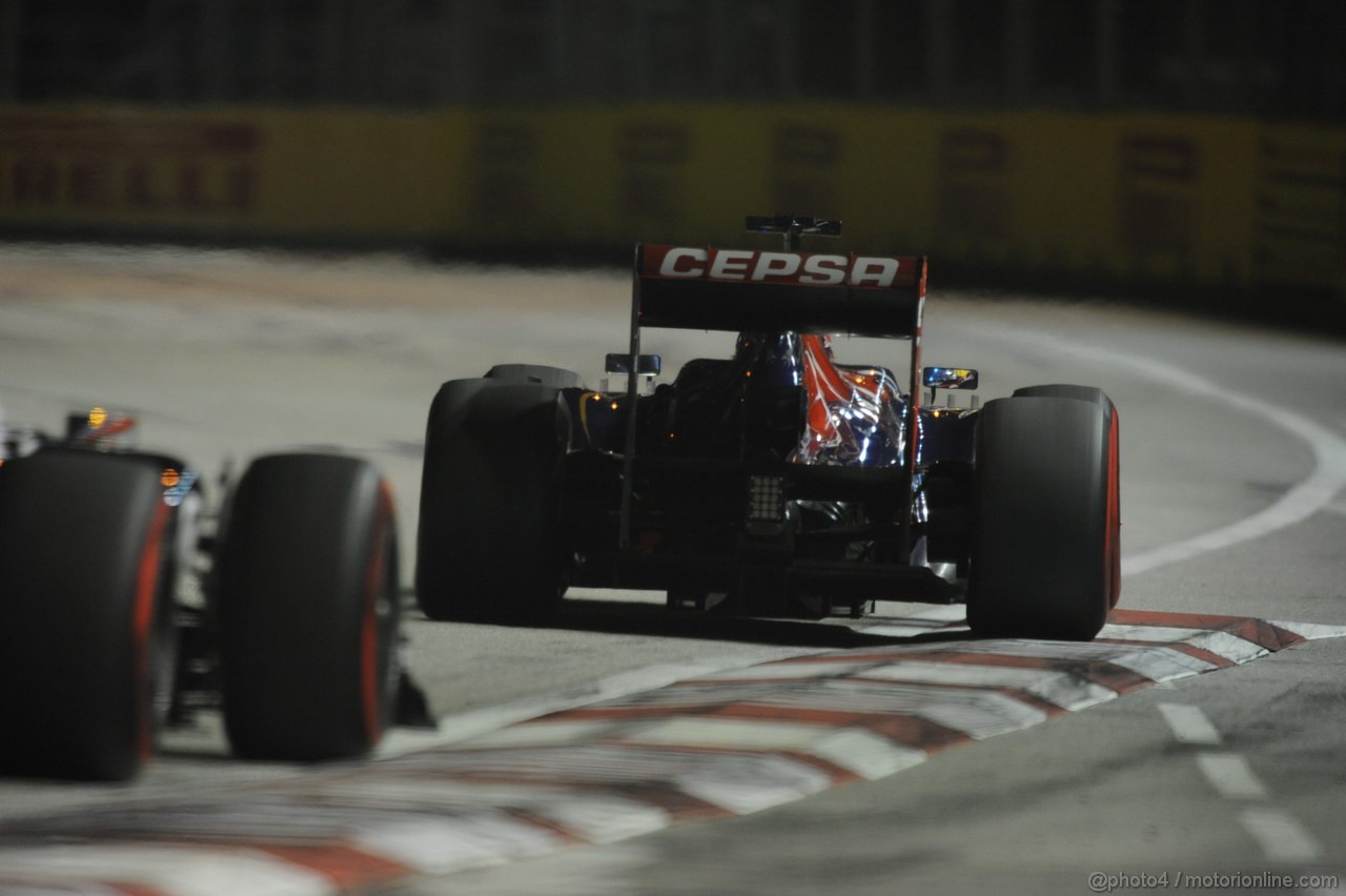 GP SINGAPORE, 22.09.2013- Gara,  Jean-Eric Vergne (FRA) Scuderia Toro Rosso STR8