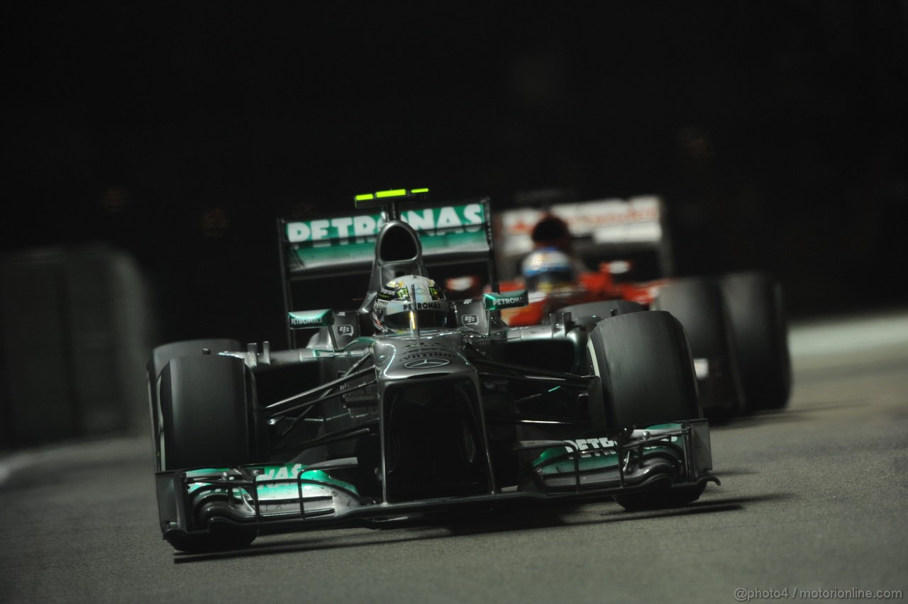 GP SINGAPORE, 22.09.2013- Gara,  Lewis Hamilton (GBR) Mercedes AMG F1 W04