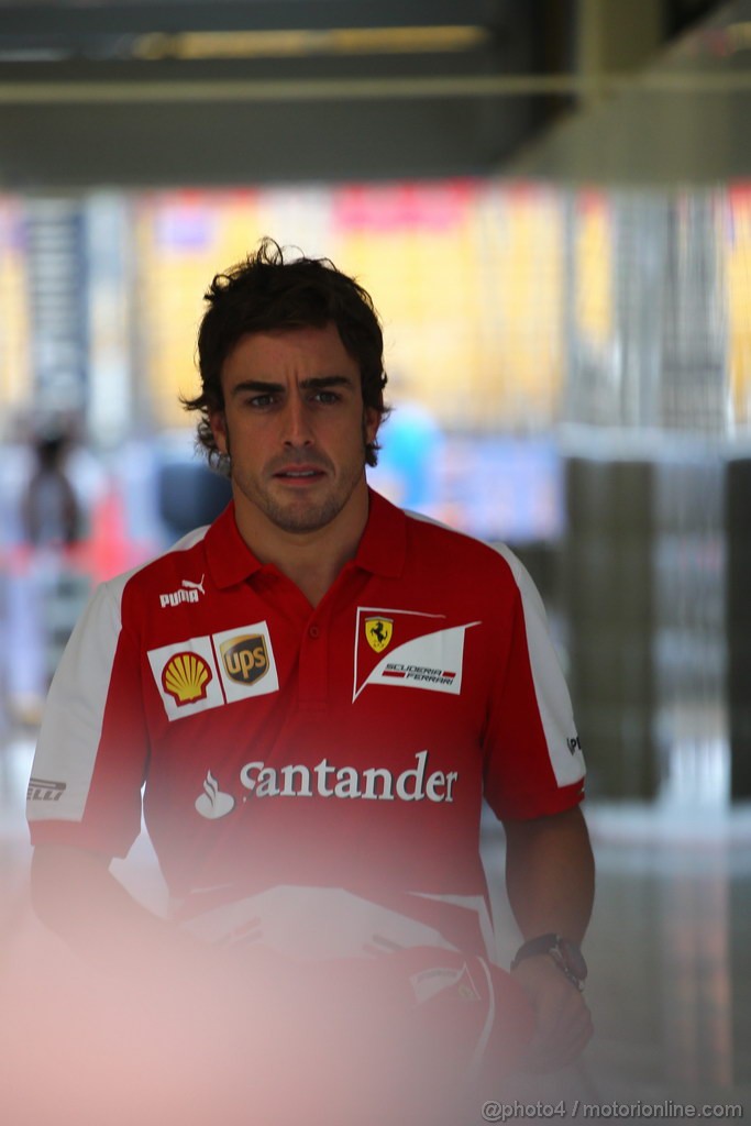 GP SINGAPORE, 19.09.2013- Fernando Alonso (ESP) Ferrari F138 