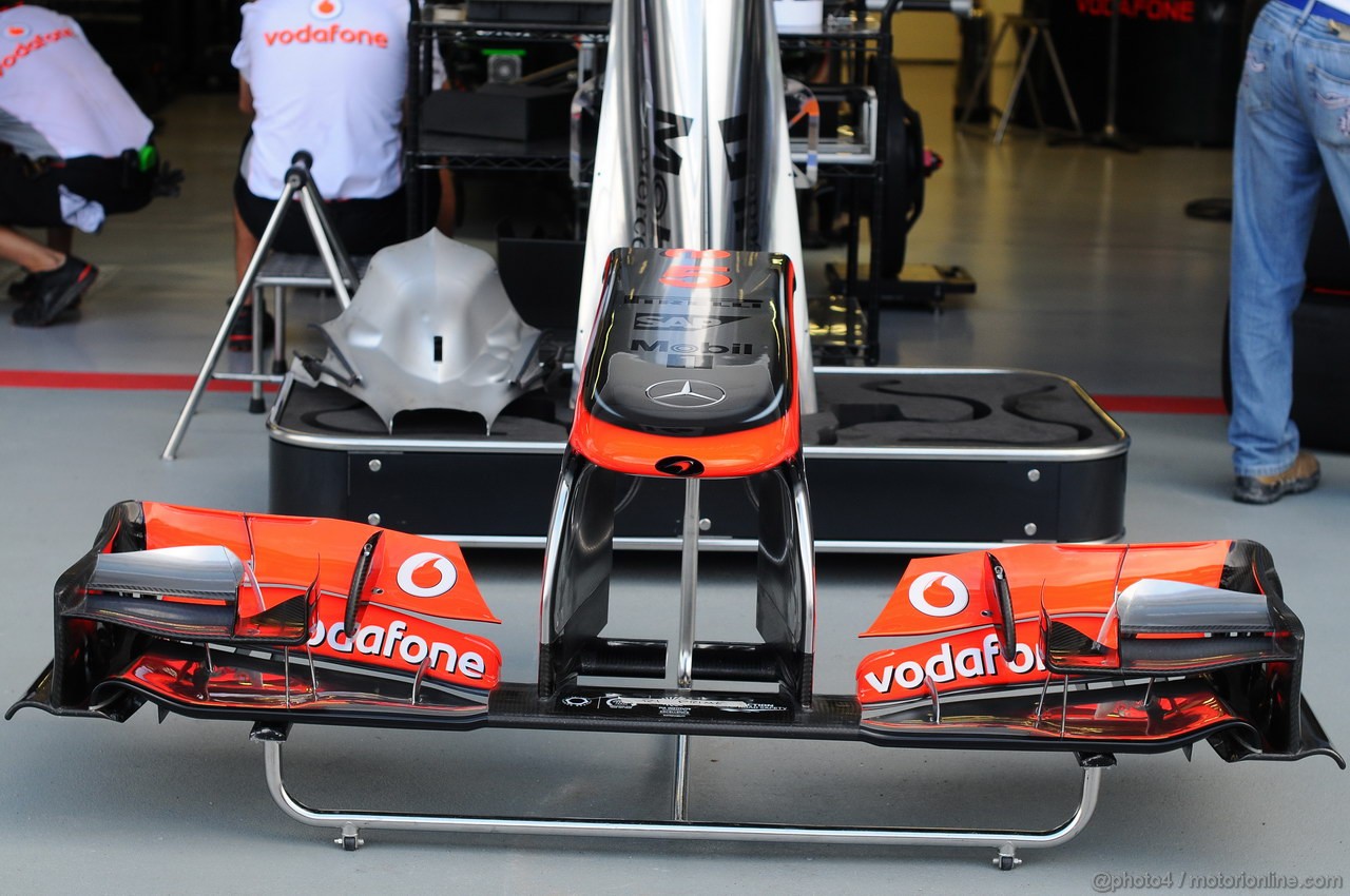 GP SINGAPORE, 19.09.2013- McLaren front wing
