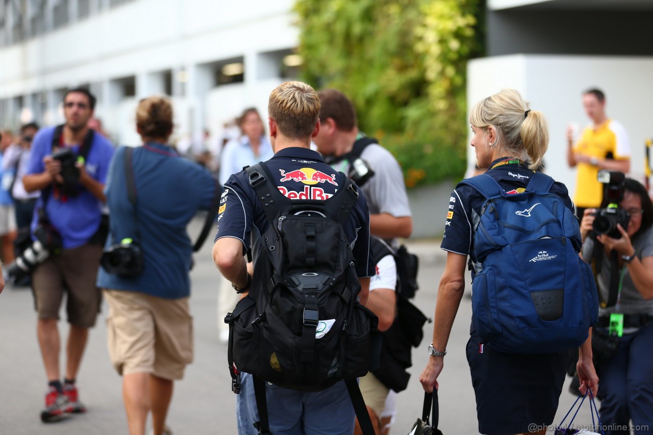GP SINGAPORE, 19.09.2013- Sebastian Vettel (GER) Red Bull Racing RB9