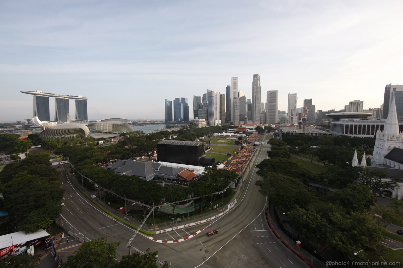 GP SINGAPORE, 21.09.2013- Free practice 3, Sebastian Vettel (GER) Red Bull Racing RB9