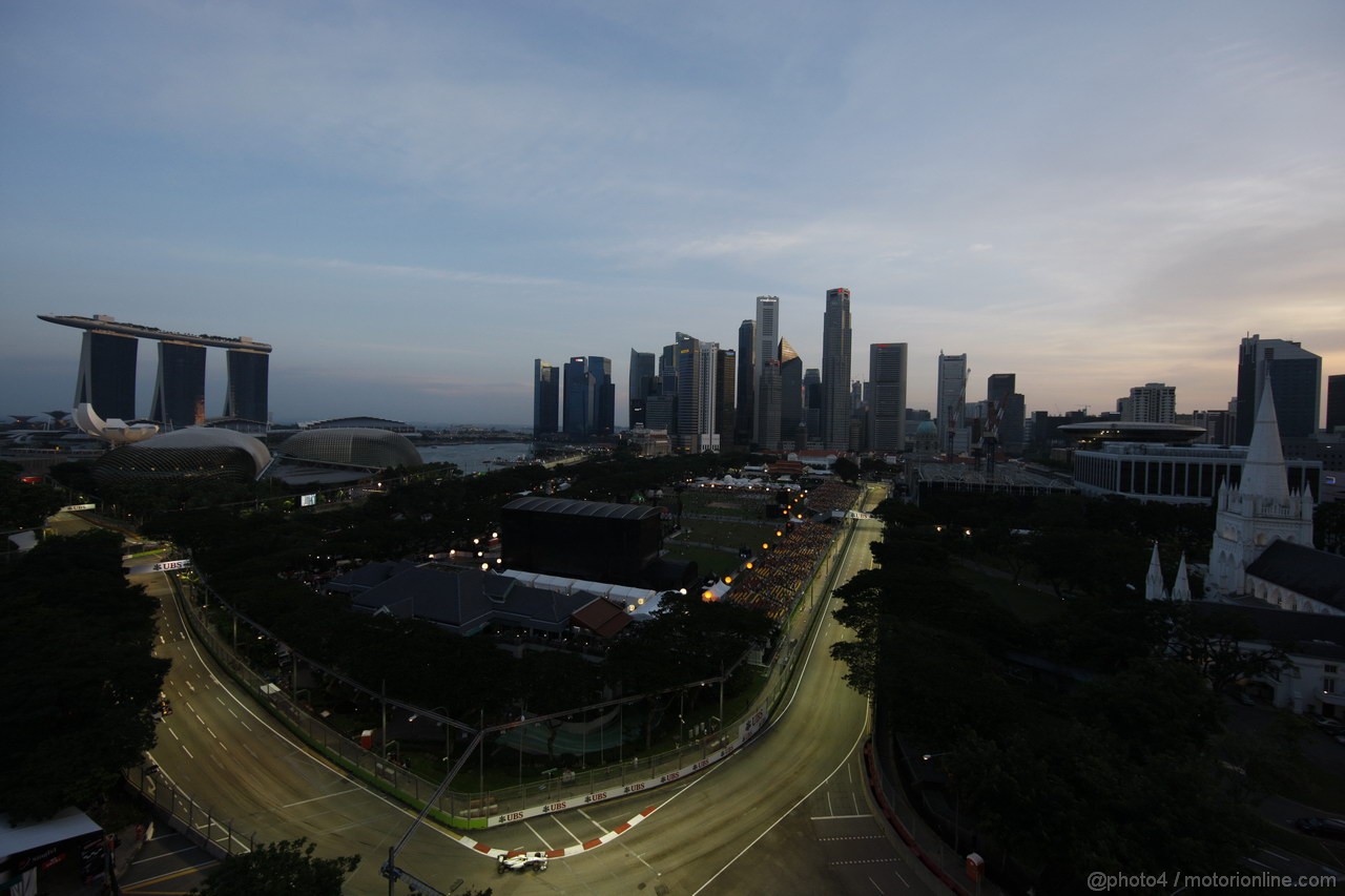 GP SINGAPORE, 21.09.2013- Free practice 3, Nico Rosberg (GER) Mercedes AMG F1 W04