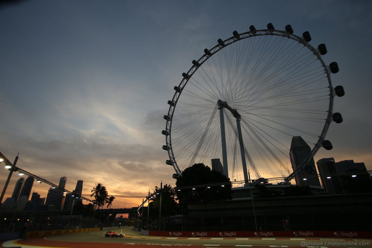GP SINGAPORE, 21.09.2013- Free practice 3, Jules Bianchi (FRA) Marussia F1 Team MR02