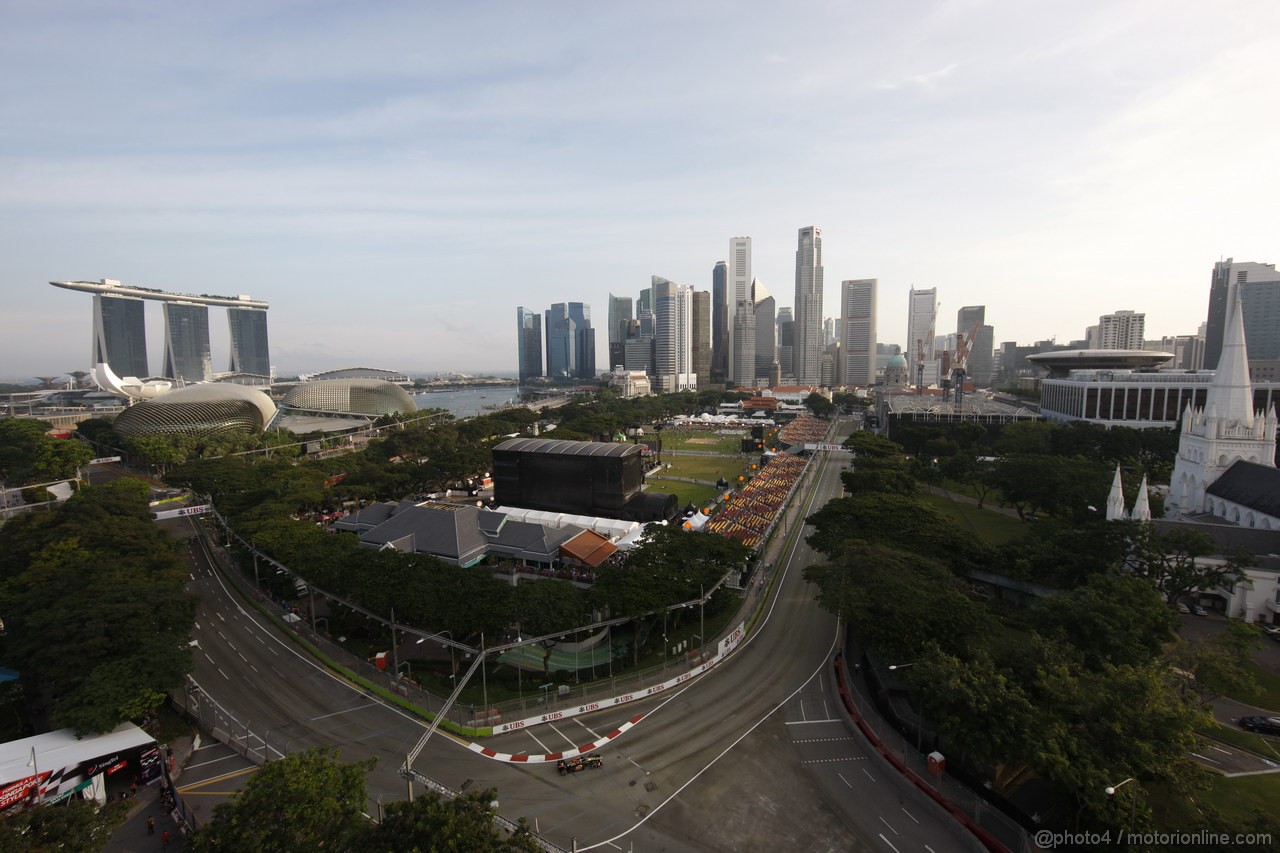 GP SINGAPORE, 21.09.2013- Free practice 3, Kimi Raikkonen (FIN) Lotus F1 Team E21