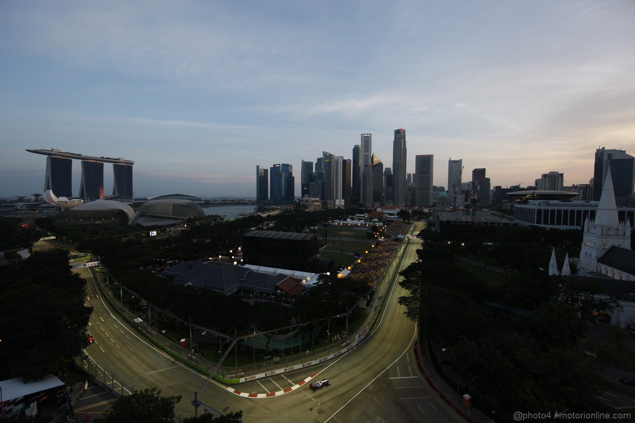 GP SINGAPORE, 21.09.2013- Free practice 3, Jenson Button (GBR) McLaren Mercedes MP4-28