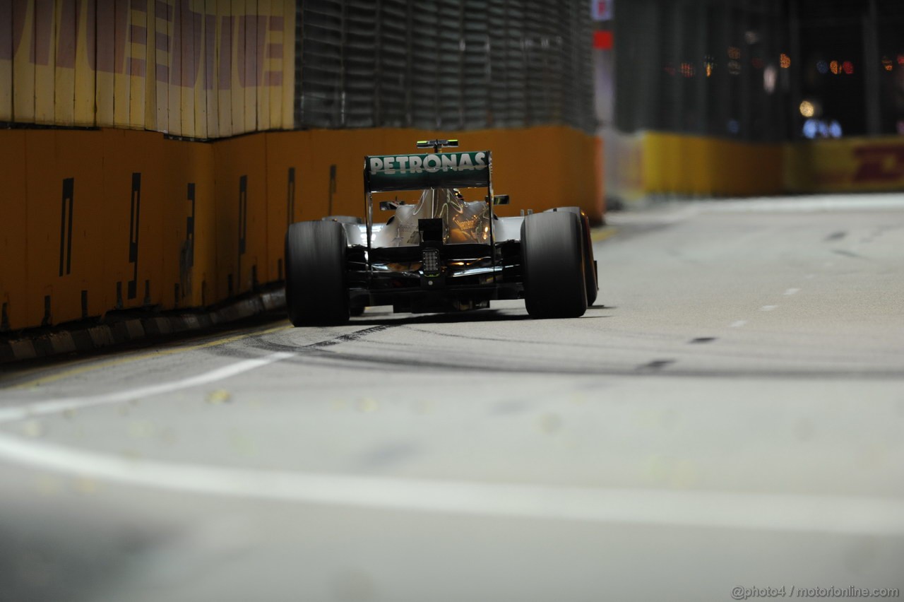 GP SINGAPORE, 21.09.2013- Qualifiche, Nico Rosberg (GER) Mercedes AMG F1 W04