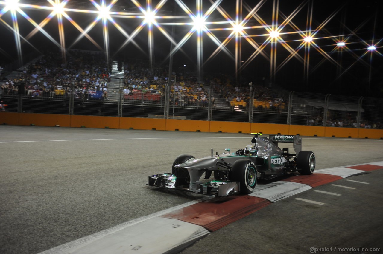 GP SINGAPORE, 21.09.2013- Qualifiche, Lewis Hamilton (GBR) Mercedes AMG F1 W04