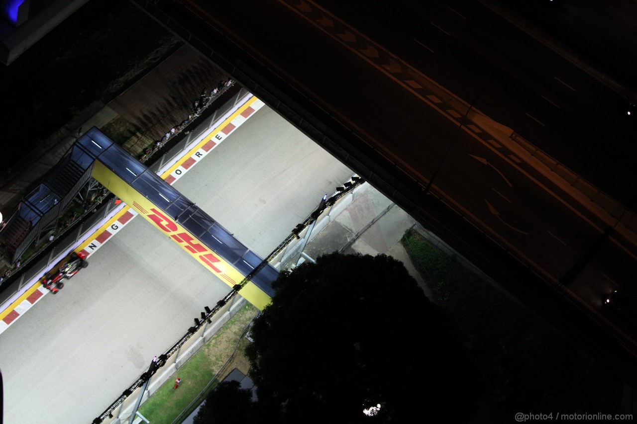 GP SINGAPORE, 21.09.2013- Qualifiche, Sergio Perez (MEX) McLaren MP4-28