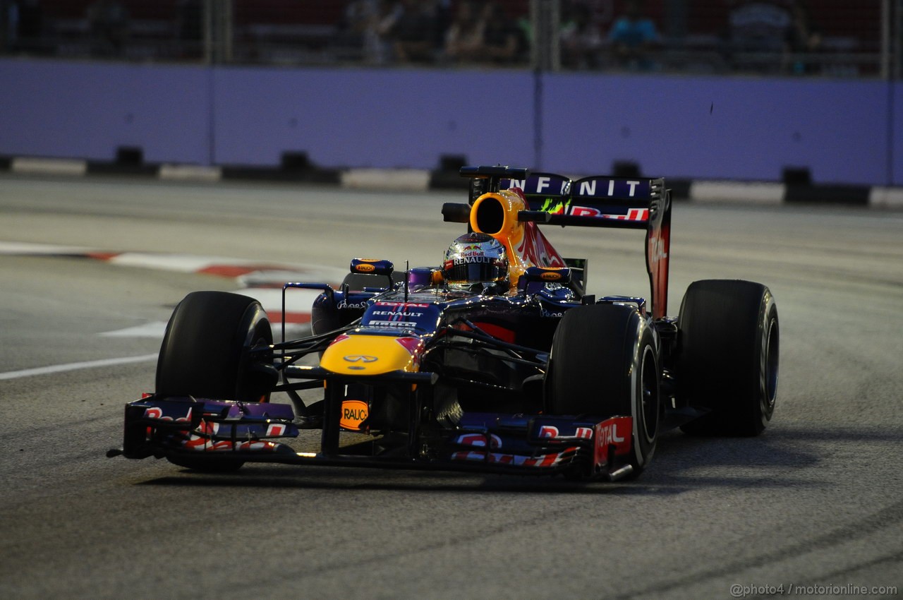 GP SINGAPORE, 20.09.2013- Prove Libere 1: Sebastian Vettel (GER) Red Bull Racing RB9  