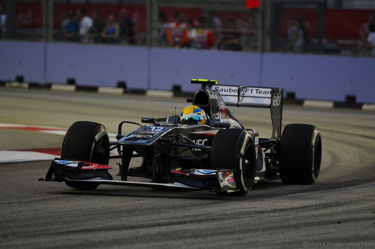 GP SINGAPORE, 20.09.2013- Prove Libere 1: Esteban Gutierrez (MEX), Sauber F1 Team C32 