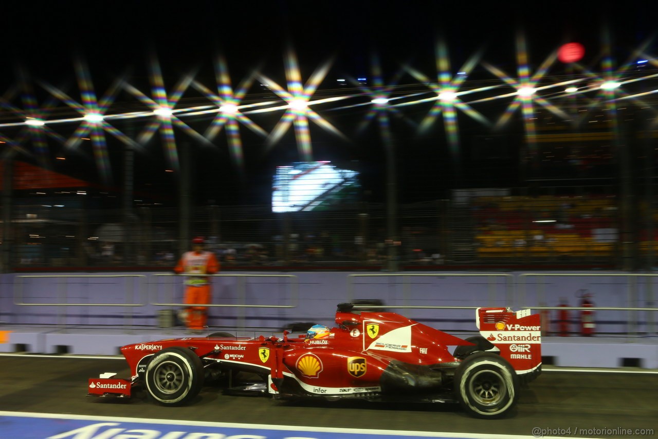 GP SINGAPORE, 20.09.2013- Prove Libere 1: Fernando Alonso (ESP) Ferrari F138 