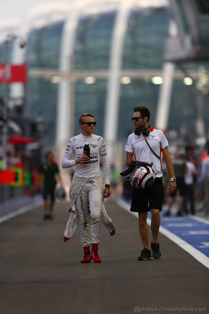 GP SINGAPORE, 20.09.2013- Prove Libere 1: Max Chilton (GBR), Marussia F1 Team MR02 