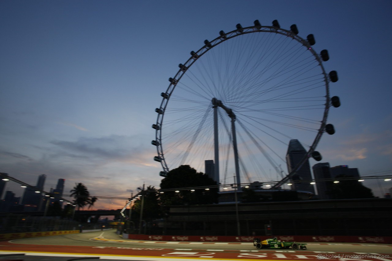 GP SINGAPORE, 20.09.2013- Prove Libere 1: Charles Pic (FRA) Caterham F1 Team CT03 
