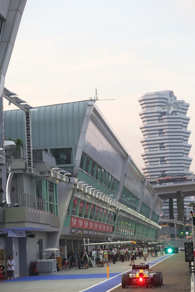 GP SINGAPORE, 20.09.2013- Prove Libere 1: Giedo Van der Garde (NED), Caterham F1 Team CT03  