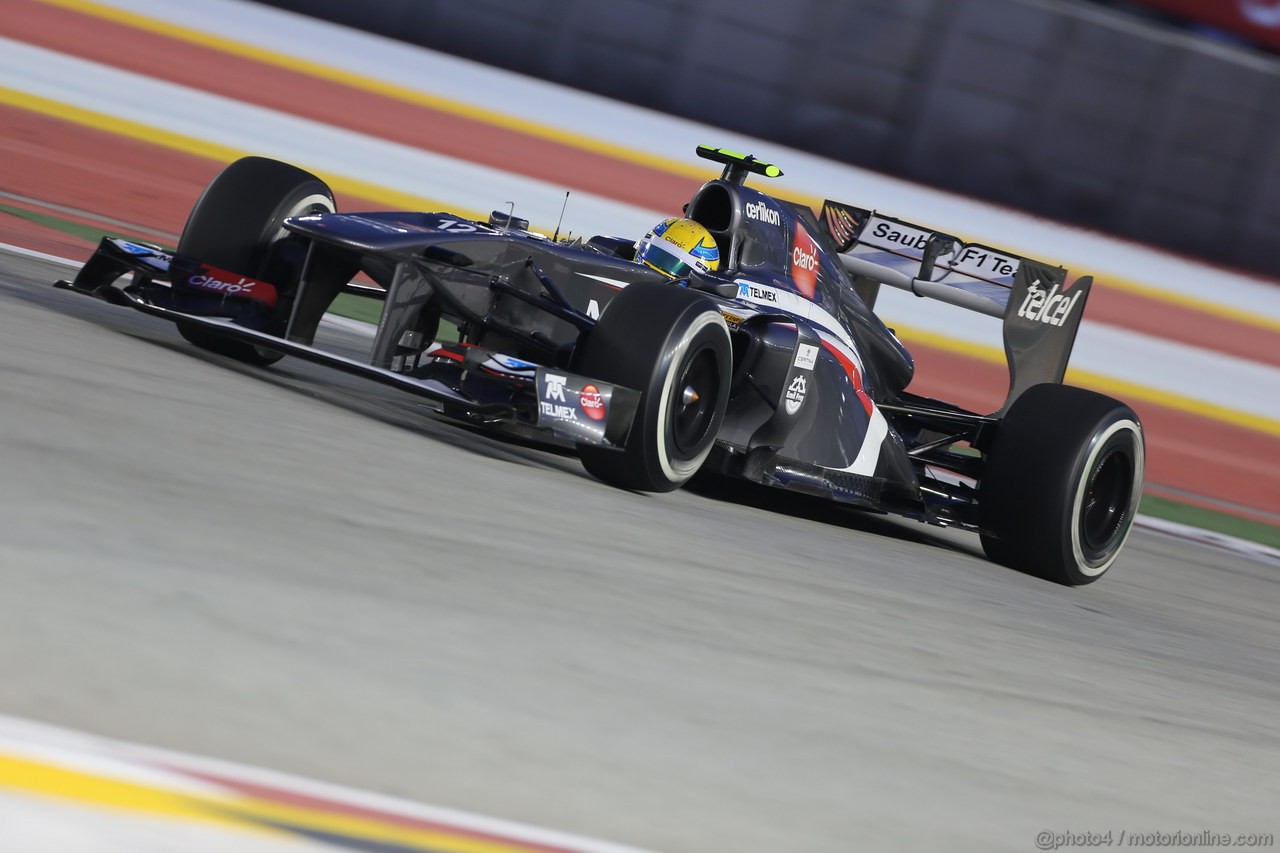 GP SINGAPORE, 20.09.2013- Prove Libere 1: Esteban Gutierrez (MEX), Sauber F1 Team C32  