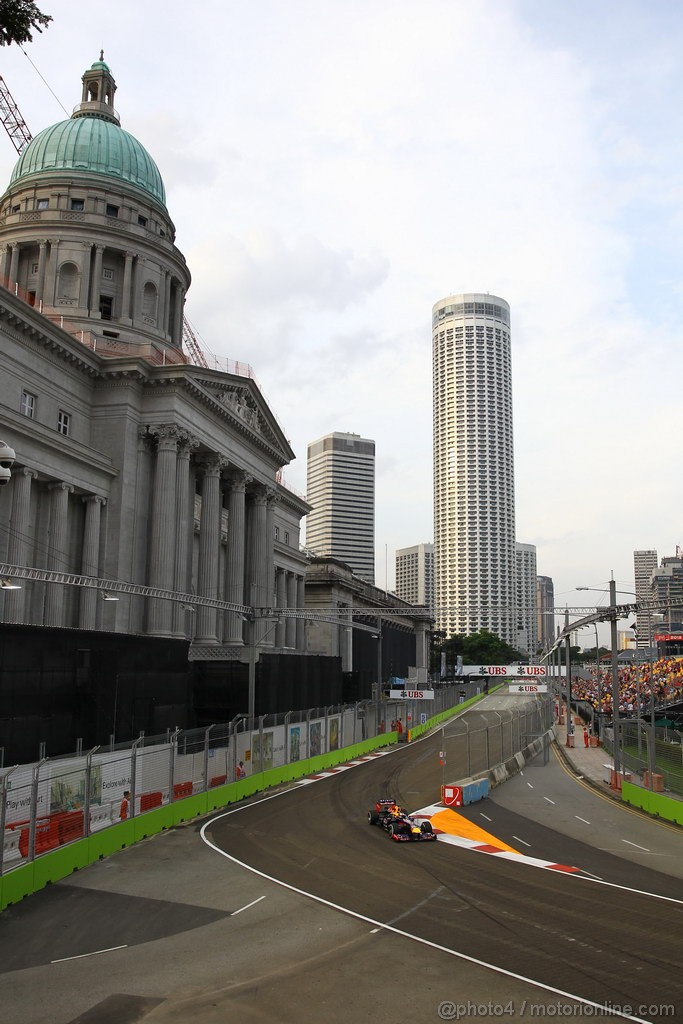 GP SINGAPORE, 20.09.2013- Prove Libere 1: Sebastian Vettel (GER) Red Bull Racing RB9  