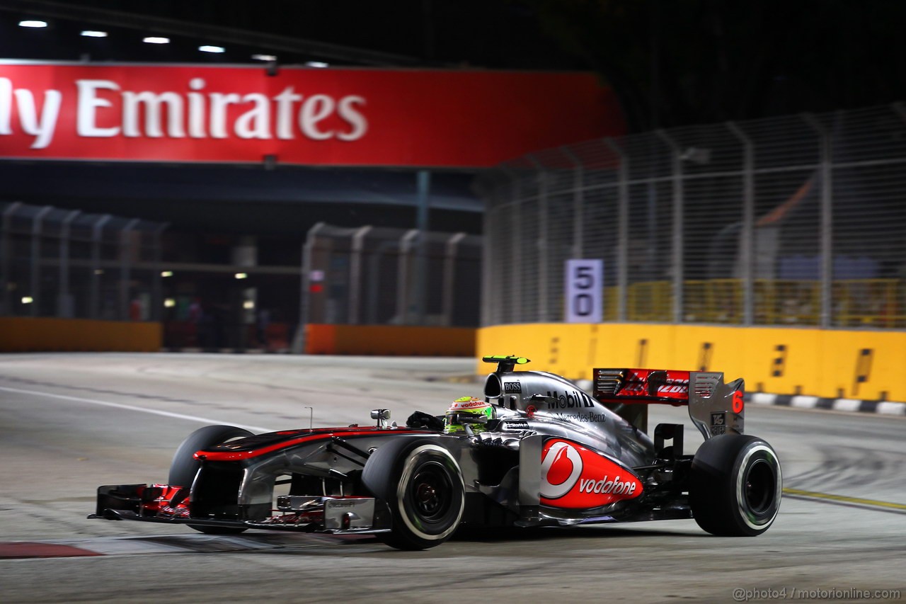 GP SINGAPORE, 20.09.2013-  Prove Libere 1, Sergio Perez (MEX) McLaren MP4-28