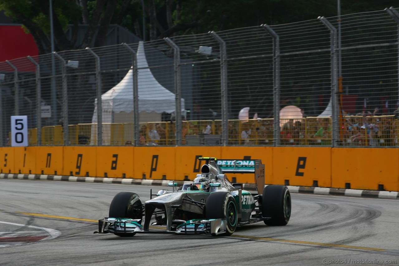 GP SINGAPORE, 20.09.2013-  Prove Libere 1, Lewis Hamilton (GBR) Mercedes AMG F1 W04