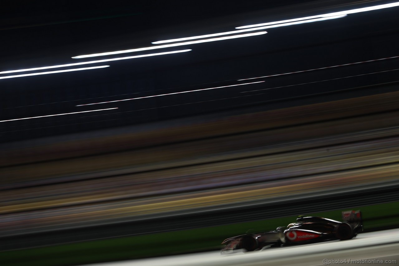 GP SINGAPORE, 20.09.2013-  Prove Libere 2, Sergio Perez (MEX) McLaren MP4-28
