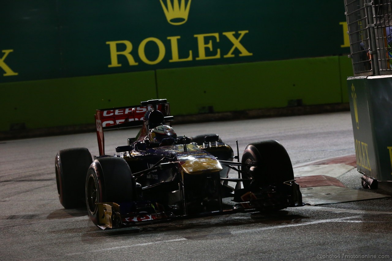 GP SINGAPORE, 20.09.2013- Prove Libere 2: Jean-Eric Vergne (FRA) Scuderia Toro Rosso STR8 