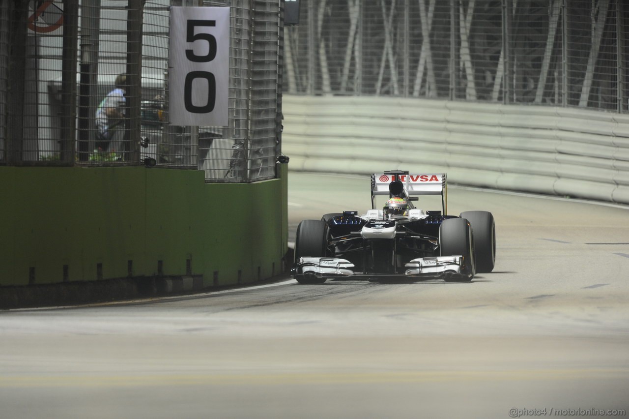 GP SINGAPORE, 20.09.2013- Prove Libere 2: Pastor Maldonado (VEN) Williams F1 Team FW35 