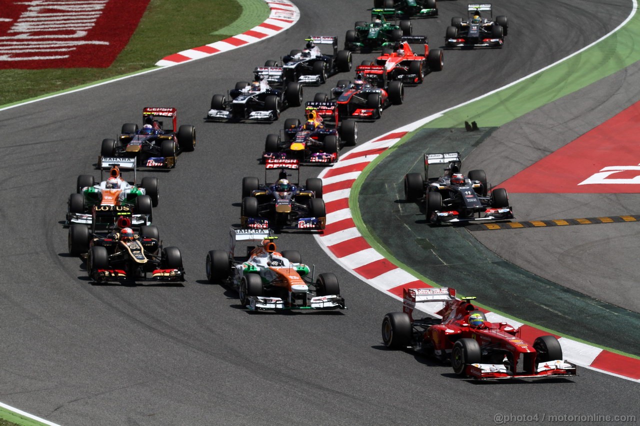 GP SPAGNA, 12.05.2013-  Gara, Start of the race, Nico Hulkenberg (GER) Sauber F1 Team C32 off track