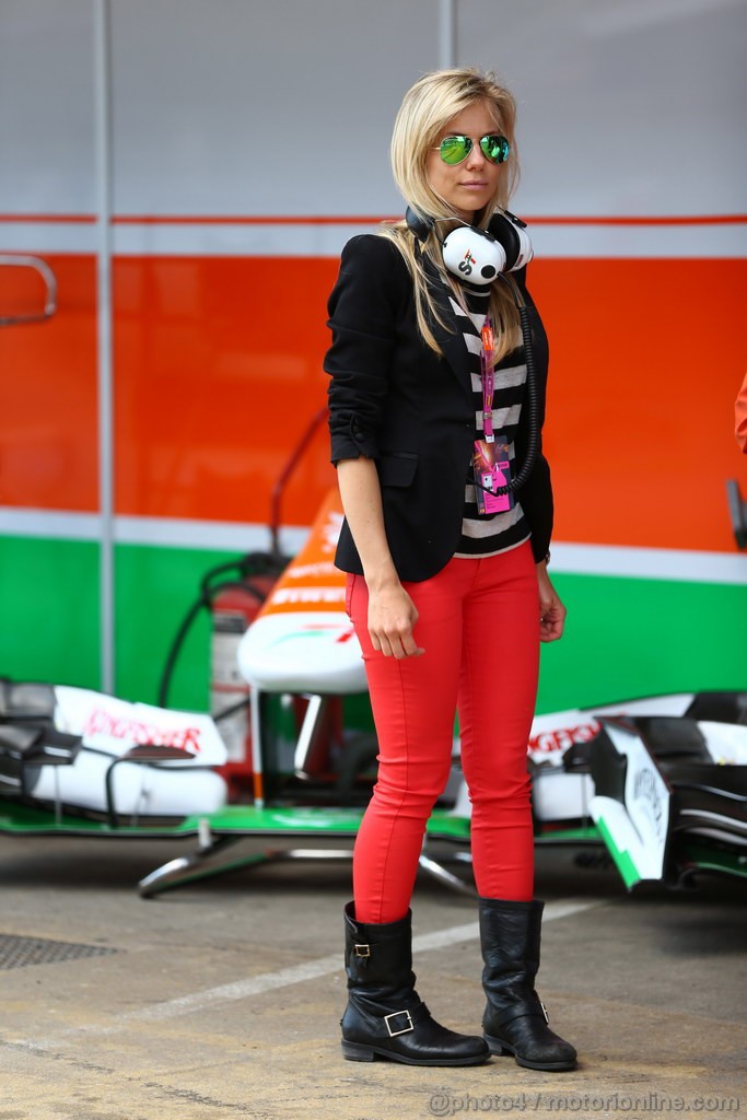 GP SPAGNA, 12.05.2013-  Gara, The girlfriend of Adrian Sutil (GER), Sahara Force India F1 Team VJM06 