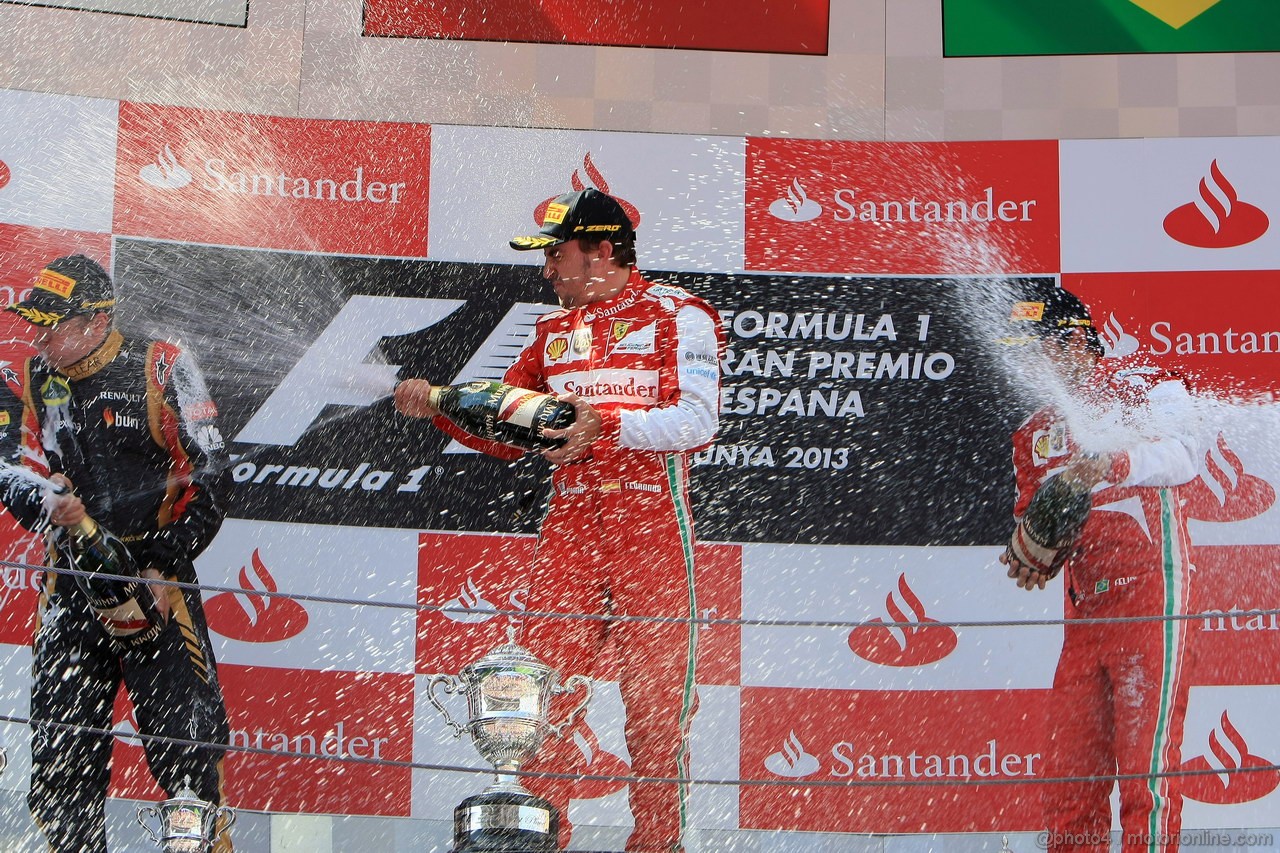 GP SPAGNA, 12.05.2013-  Gara, Fernando Alonso (ESP) Ferrari F138 vincitore, secondo Kimi Raikkonen (FIN) Lotus F1 Team E21 e terzo Felipe Massa (BRA) Ferrari F138