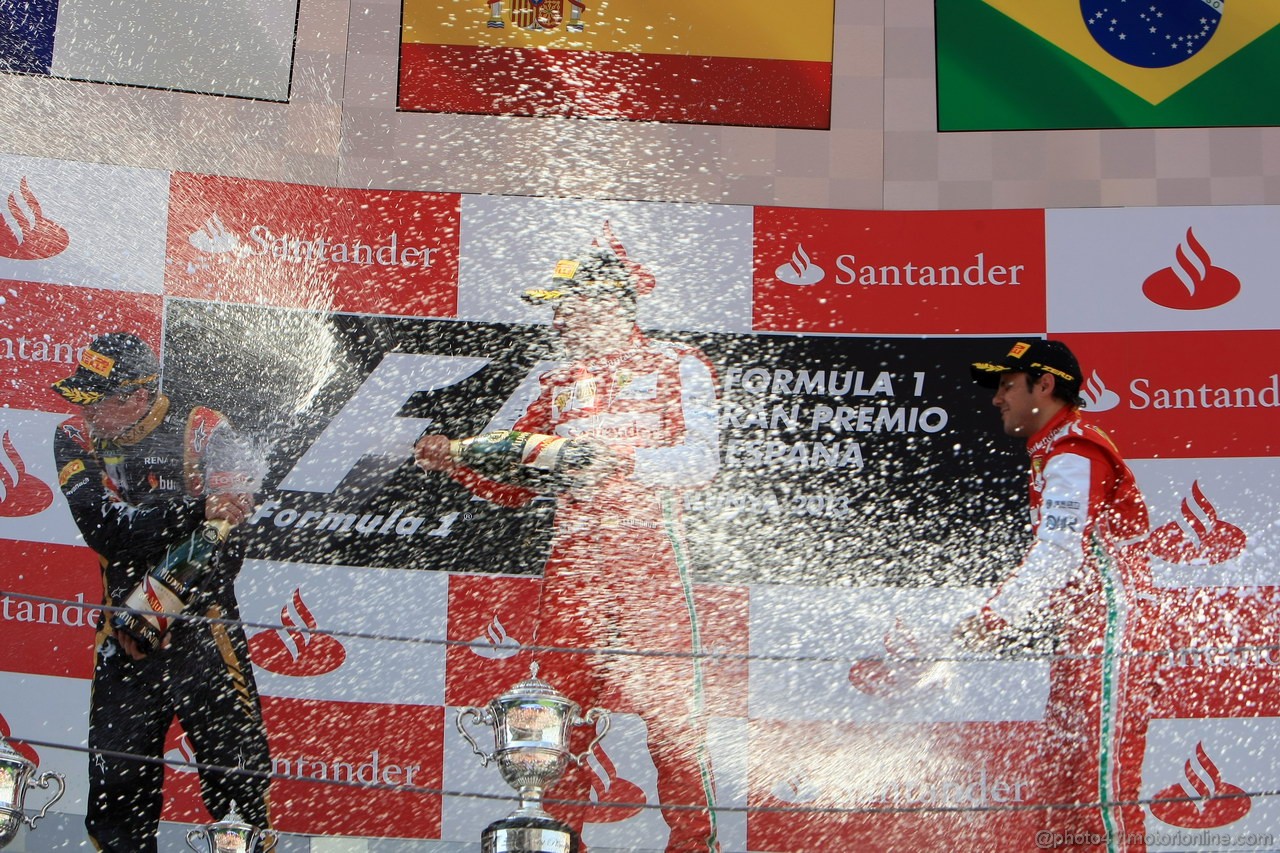 GP SPAGNA, 12.05.2013-  Gara, Fernando Alonso (ESP) Ferrari F138 vincitore, secondo Kimi Raikkonen (FIN) Lotus F1 Team E21 e terzo Felipe Massa (BRA) Ferrari F138 