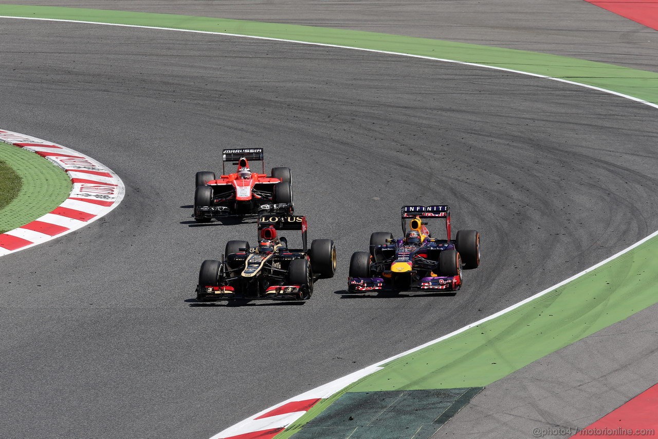 GP SPAGNA, 12.05.2013-  Gara, Kimi Raikkonen (FIN) Lotus F1 Team E21 e Sebastian Vettel (GER) Red Bull Racing RB9