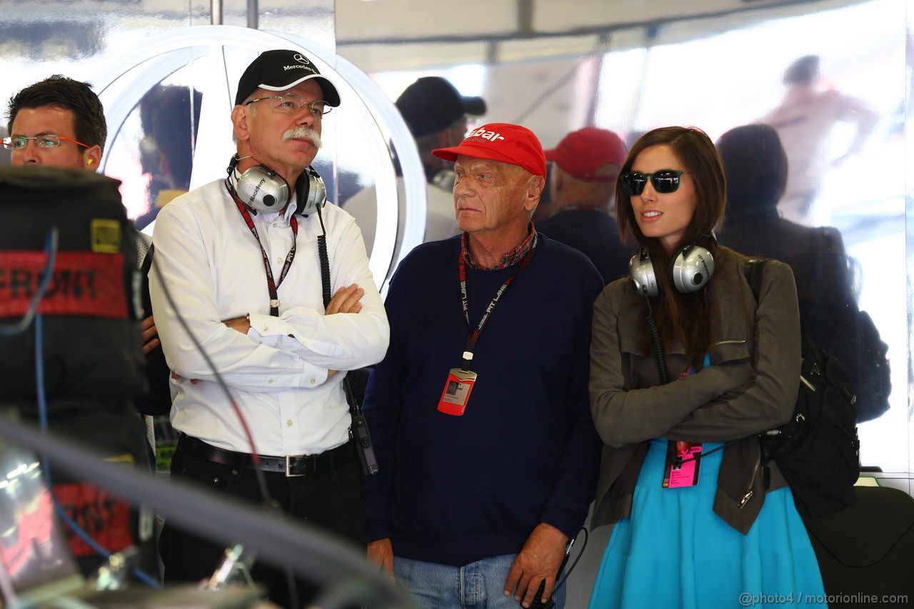 GP SPAGNA, 11.05.2013- Prove Libere 3, (L-D) Dr. Dieter Zetsche, Chairman of Daimler e Nikki Lauda (AU), Mercedes 