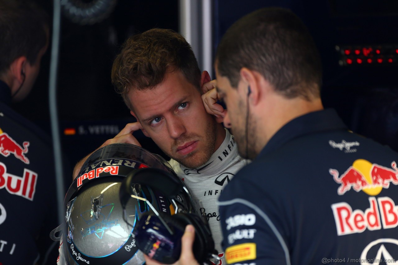 GP SPAGNA, 11.05.2013- Prove Libere 3, Sebastian Vettel (GER) Red Bull Racing RB9 