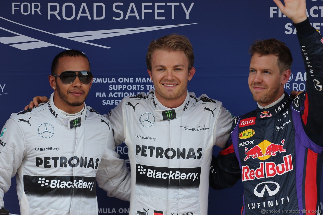 GP SPAGNA, 11.05.2013- Qualifiche, secondo Lewis Hamilton (GBR) Mercedes AMG F1 W04, Nico Rosberg (GER) Mercedes AMG F1 W04 pole position e terzo Sebastian Vettel (GER) Red Bull Racing RB9 