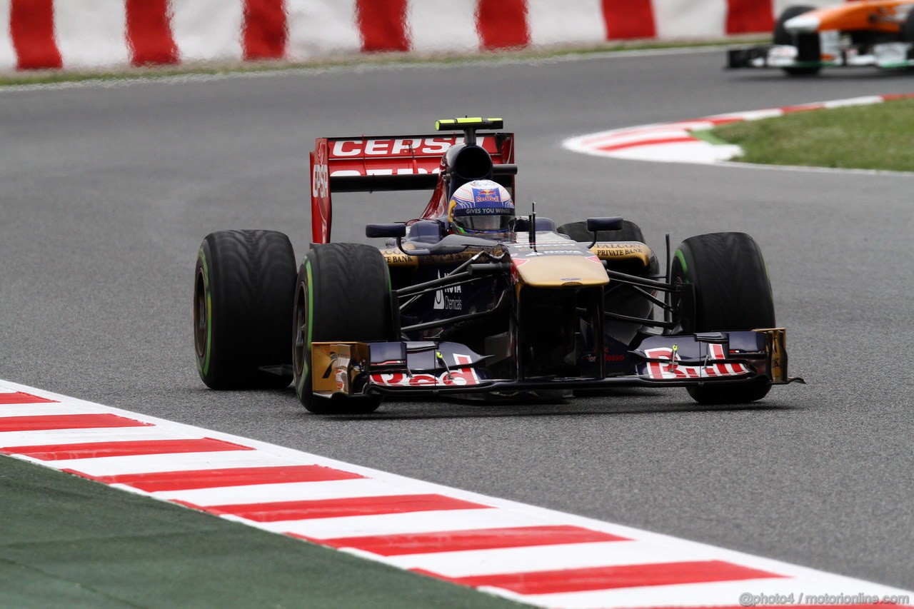 GP SPAGNA, 10.05.2013- Prove Libere 1, Daniel Ricciardo (AUS) Scuderia Toro Rosso STR8 